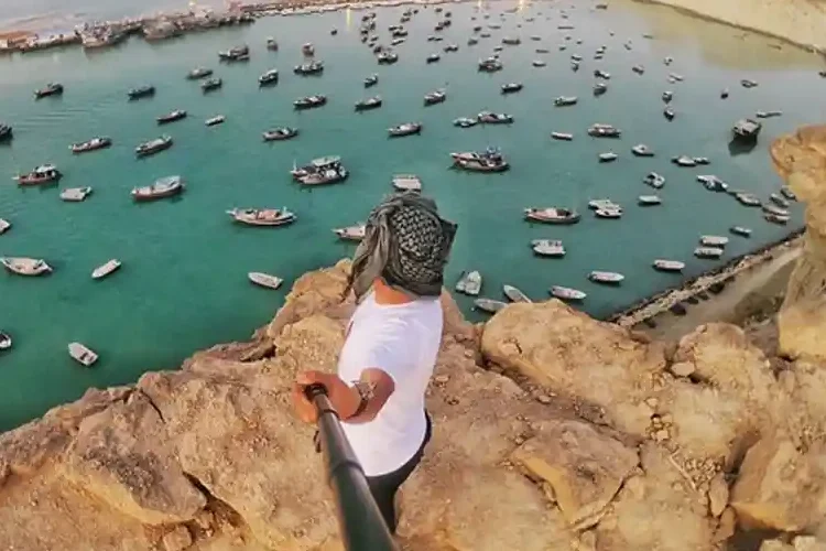 2f0b739de68e4ef8b79c871d7c6c0d29